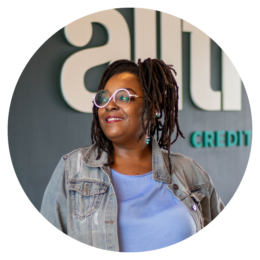 Alltru member La Kesha smiling into the distance